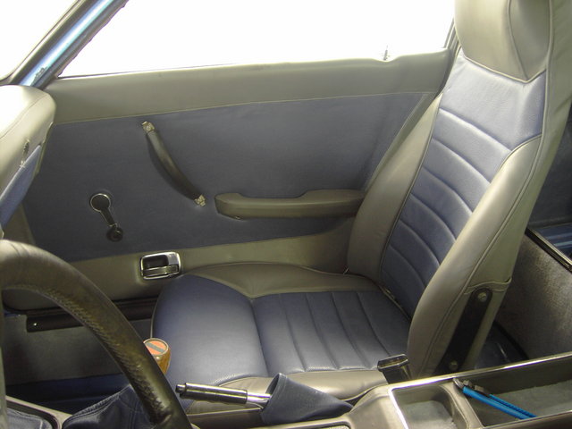 240Z Inside.JPG